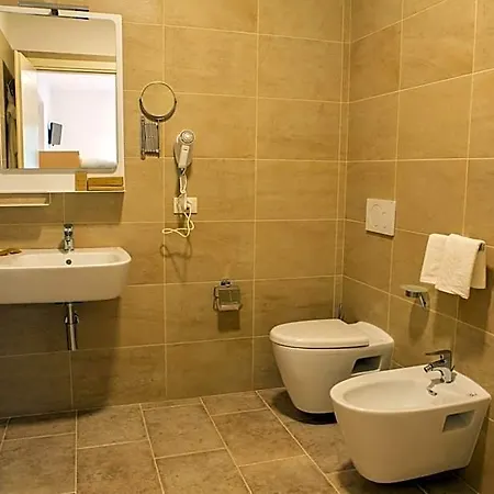 Il Moscardino Country 3*